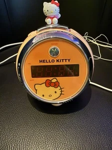 Vintage Hello Kitty Pink Alarm Clock AM FM Radio Projection LED Time Display - Picture 1 of 4