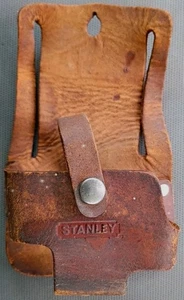 Soporte para funda de cinturón con cinta métrica de cuero genuino Stanley - EE. UU. - Imagen 1 de 4