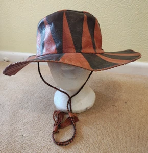 Ladies VINTAGE Two Tone LEATHER HAT/Fedora With Adjustable Chin Strap - Picture 1 of 6