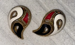 Vintage AVON 1980's Paisley Swirl Red Cream Black Gold Tone Pierced Earrings - Picture 1 of 2