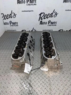 Cylinder Heads Pair Fits 97-98 CORVETTE 1111254 - Image 1 of 4