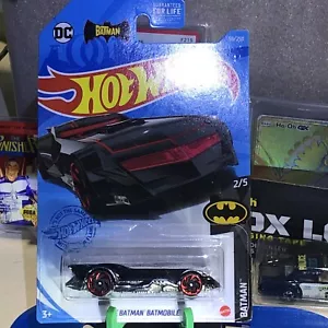 Batimóvil Hot Wheels The Batman Cromo 56 56 2021 Batman 2/5 Raro Envío Gratis - Imagen 1 de 7