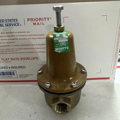 WATTS LF223  3/4" 50 PSI Water Pressure Regulator Valve Only NO STRAINER - Image 1 of 4