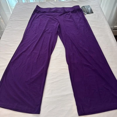 Pantalones cortos Iman morados para mujer talla 1X Foto 1 de 4