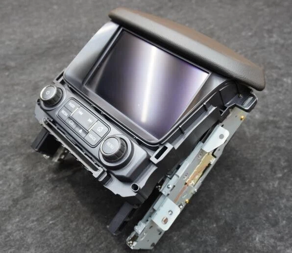 Painel de controle de rádio GMC YUKON 2017-2020 com display SOMENTE TELA ORIGINAL DO FABRICANTE - Imagem 1 de 4