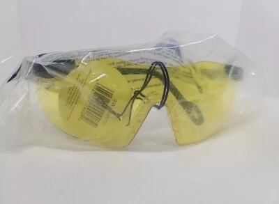 Smith And Wesson Eyewear Yellow Magnum 3G Safety Glasses Z87  - Imagem 1 de 3