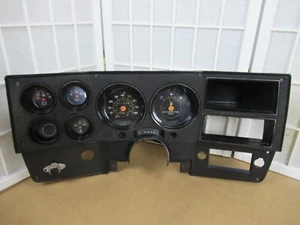 73-89 Chevy GMC C/K Pickup Truck K5 Blazer Jimmy AUTO TRANS Gauge Cluster 81K - Picture 1 of 18