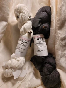 Lot of 2 Trendsetter Yarn- Semi Shear Leaves Brown Beads 100% Cotton NEW - Picture 1 of 1