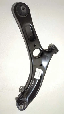 New Genuine OEM Hyundai Front RH Lower Control Arm 2014-2016 Elantra 54501-3X700 - Image 1 of 3