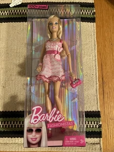 Barbie 2009 Fashionistas rosa Kleid Glam Puppe 100+ Posen Mattel - Bild 1 von 6