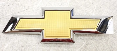 NUEVO FABRICANTE DE EQUIPOS ORIGINALES GM Gold puerta levadiza pajarita emblema 42777299 Chevrolet Spark 2016-2022 Foto 1 de 4