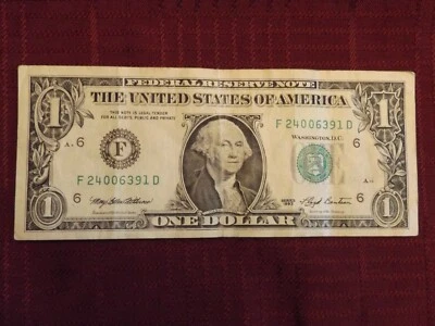 OLD RARE SERIES 1993 $1 ONE DOLLAR BILL - SERIAL NUMBER F 24006391 D - Image 1 of 3