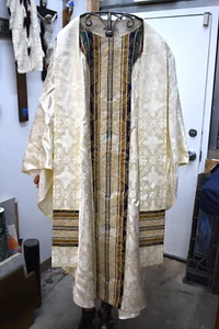 Older White Vestment and Stole Set, Theological Threads, 51" (CU81) chalice co - Picture 1 of 10