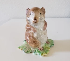 Beatrix Potter TIMMY WILLIE JOHNNY TOWN MOUSE Figurine BP2a Gold Oval - Picture 1 of 5