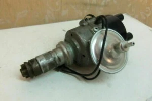 NOS LUCAS 45DM4 ELECTRONIC IGNITION DISTRIBUTOR TRIUMPH TR3 3A TR4 1500 # 41720A - Picture 1 of 6