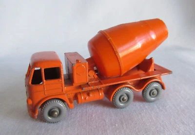 VTG MBX LESNEY ENGLAND DIECAST 1961 #26 CEMENT MIXER TRUCK ORANGE EXC CONDITION - Image 1 of 4