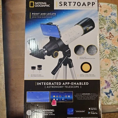 National Geographic SRT70APP  70mm Refractor Telescope with Astronomy App - Image 1 of 4