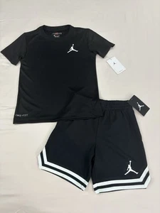 Nike Air Jordan Boys Jumpman Logo DRI-FIT Black T-Shirt & Shorts Set M 10 12 NWT - Picture 1 of 19