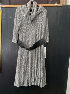 Black & White Signature Kleid & Schal von Robbie Bee Gr. XL BRANDNEU - Bild 1 von 9