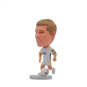 Muñecas de fútbol Toni Kroos SuperStar 2025 de resina de 2,5 pulgadas regalo caliente - Imagen 1 de 2