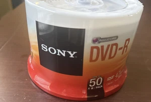 🔥 New And Sealed 🔥 Sony DVD-R 4.7GB 120 Min 16X DVD-R Blank Media Disc 50 Pack - Picture 1 of 5