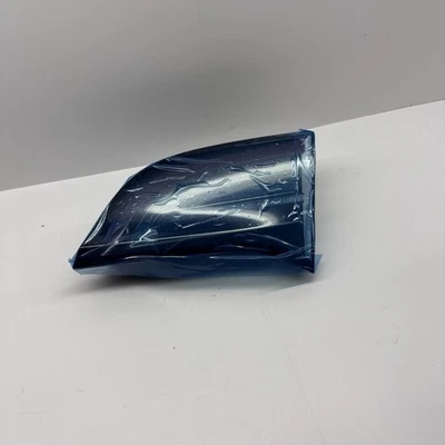 Luz trasera Tesla modelo 3 montada en maletero pasajero derecho 1077402-00-G Foto 1 de 4