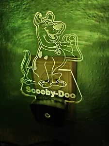 Scooby-Doo Color Changing Plug In The Wall Night Light Made In U.S.A - Picture 1 of 6