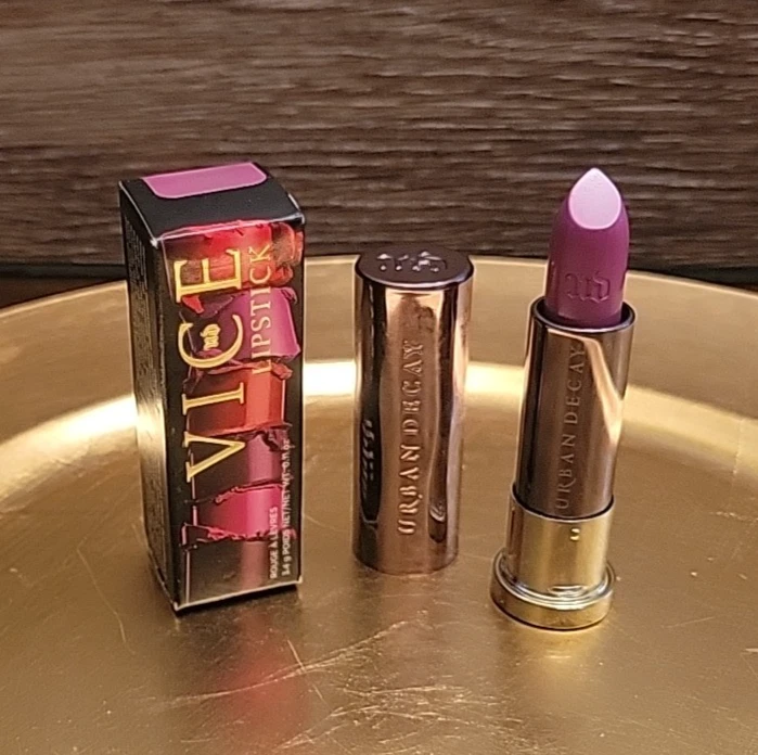 Lápiz labial Urban Decay VICE 0,11 OZ. Tamaño completo nuevo en caja - agridulce (mate cómodo) Foto 1 de 1