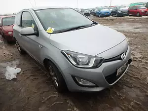 Hyundai i20 Active 1.2 Petrol 5 Speed Manual 2014 3 Door Hatchback 4x Wheel Nuts - Picture 1 of 8