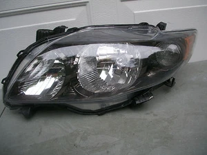 TOYOTA COROLLA SEDAN S & XRS 09 10 HEADLIGHT OEM BLACK BEZEL ORIGINAL LH - Picture 1 of 4