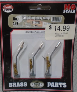 Model Power #497 HO SCALE 3 brass  SHORT SINGLE HIGHWAY LAMPS NEW IN SEALED PKG - Picture 1 of 2