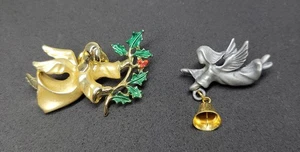 Gigi Giusti Pin And Pewter Brooch Angel Lot - Picture 1 of 7