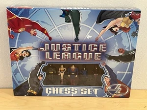 Vintage 2004 Pressman DC Comics Justice League Chess Set New/Sealed Rare! - Picture 1 of 3