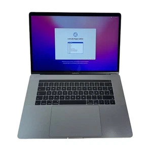 Apple MacBook Pro 2016 Notebook 15" Intel Core i7 6te Touchbar 16GB 512GB SSD - Bild 1 von 7