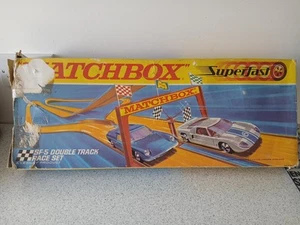 GENUINE MATCHBOX SUPERFAST SF5 DOUBLE TRACK RACE SET BOX ONLY BY LESNEY - Picture 1 of 9