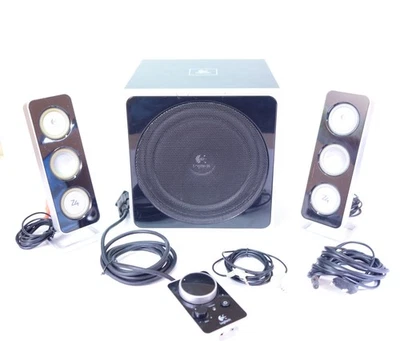 Logitech Z4 Altoparlante 2.1 per PC con Controller, Bassi Satter / con Subwoofer - Immagine 1 di 4