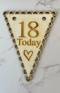 Personalised wooden bunting - Picture 1 of 4