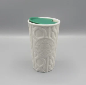 2016 STARBUCKS CABLE KNIT SWEATER CERAMIC TRAVEL COFFEE MUG W/LID CHRISTMAS EC - Picture 1 of 15