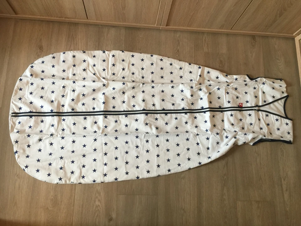 Sommer Schlafsack 150 cm NEU weiß mit blauen Sternen - Bild 1 von 1