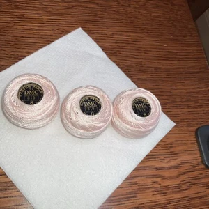 Lot Of 3DMC Pearl / Perle Cotton Thread Balls Size 8 Color 819 - Picture 1 of 4