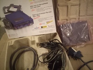 vintage lecteur Zip+ (ZipPlus) compatible port parallèle imprimante et SCSI en b - Afbeelding 1 van 3