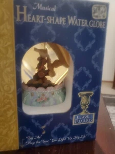 Musical Heart -Shaped Water Globe Classic Treasure. It Plays You Light Up My Lif - Picture 1 of 5