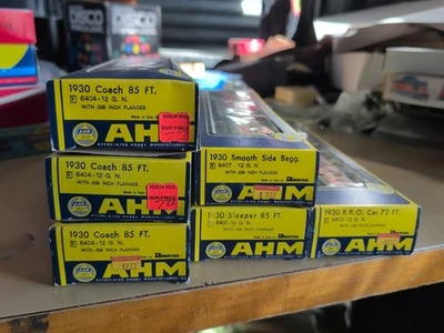 Lot Of 6 AHM 1930 85' Coach Empire Builder 6404-12 GN HO ALL NEW RARE FIND HERE - Image 1 of 4