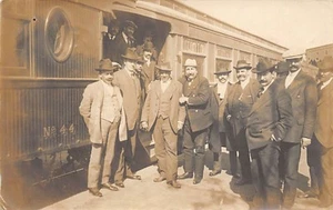 Argentina - SANTA FÉ - Autoridades provinciales en la estación - POSTAL FOTO Año - Picture 1 of 2