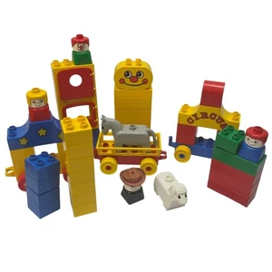 52 of 67 Bricks from Vintage Lego Duplo Pre-School Building Set 1685 - Picture 1 of 8