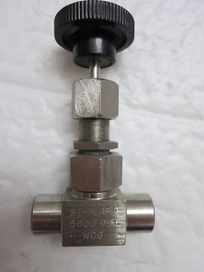 WHITEY SS-3LRF2 NEEDLE VALVE 5000 psi - Picture 1 of 2