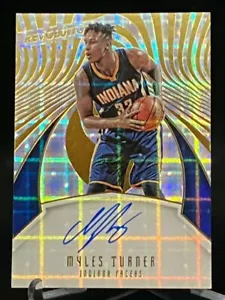 2016-17 Revolution Autogramme #14 ON CARD Myles Turner Indiana Pacers - Bild 1 von 2