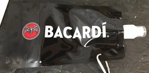 NEU Bacardi Alkohol Tragetaschen mit Haken. Unterwegs. Skifahren, Wandern - Bild 1 von 1