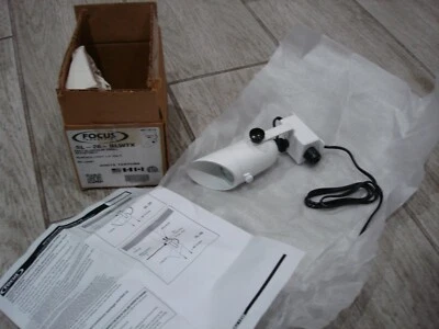 NEW FOCUS INDUSTRIES 12V WHITE BULLET DIRECTIONAL EXTERIOR LIGHT SL-26-NLWTX - Image 1 of 4