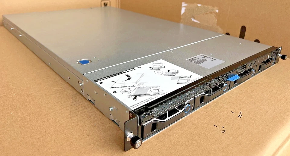 QuantaGrid D51B-1U Full-Featured Energy Efficient 2-Socket Server No RAM/HDD - Image 1 of 1